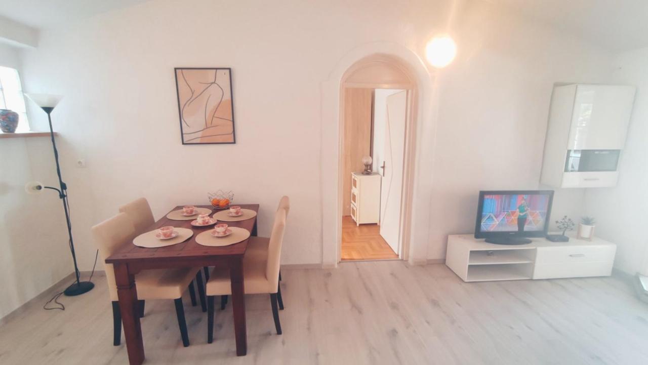 Parentium Apartment Poreč Eksteriør billede